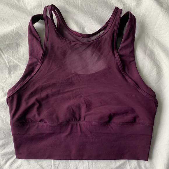 SOLD ON DEPOP! Lululemon Double Tap Bra II - Picture 5 of 6